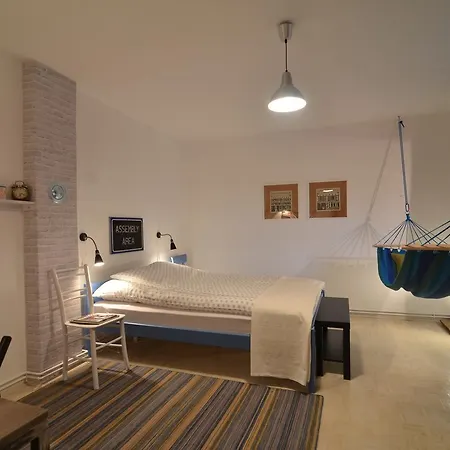 Embassy Of Industry + Free Parking Apartamento Saraievo